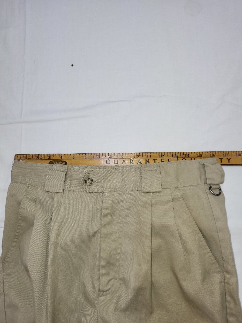 Vintage Tilley Endurables Tan Khaki Pleated Travel Pants Made In Canada Size 33 - Picture 5 of 11
